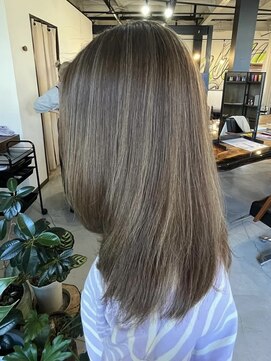 リム(Rim) 美髪育成ハイライトカラー