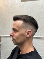 ルドローブラントオオサカ(LUDLOW BLUNT Osaka)&nbsp;【LUDLOW　BLUNT】フェードカット　バーバーヘア