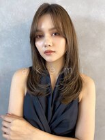 アケミ(akemi) ワンカールで決まるナチュラルレイヤー