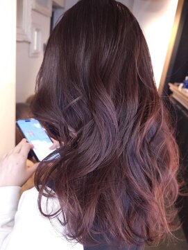 ブロック ジャポン(bloc japon) 抜け感オレンジピンク×ラフなローレイヤースタイル