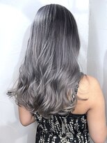 ブレイズヘアー(BLAZEhair) 【透明感仕上げ】ホワイトシルバーシャドールーツ×ブリーチ3回