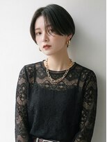 キビト(kibito) 東新宿曙橋襟足刈り上げショートハンサムショート20代30代40代