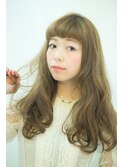 ショートバング×ゆるふわカール