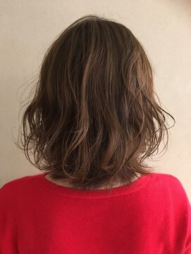 ロンド 銀座(Lond) ウェーブボブ☆ 担当 伊原