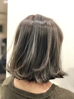 アリア トータルビューティー(Aria total beauty) ハイトーングレージュ