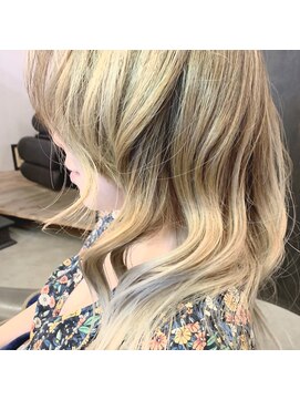 シキ(SIKI) グラデーションカラー