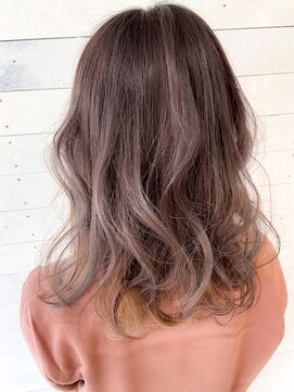 ルノン フィージュ(LUNON fieju) 【LUNON fieju】ほんのりピンク味のラベージュ