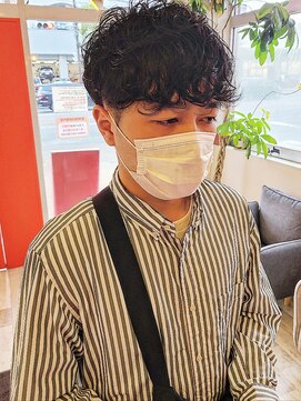 リップソウル(RIP SOUL) 《RIP SOUL》刈り上げ 前下がり スパイラルパーマ