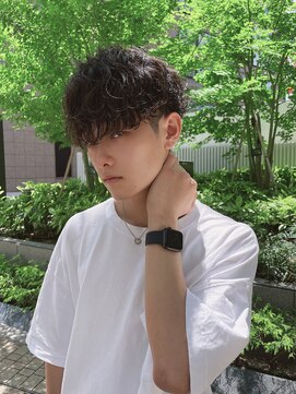 ロンドガルマン 名古屋(Lond GULLMAN) 波巻パーママッシュフロント重ため艶感スタイル