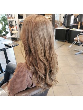 ルイス 喜連瓜破(Luis) ミルクティーベージュ