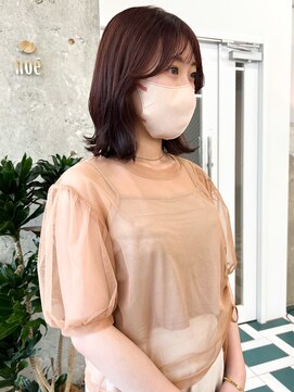 ノエ(noe) ピンクブラウン×ゆる巻きボブ