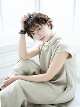 ローレルバイアイリス(Rourel by ailis) 小顔/ショート/ 骨格補正/ショートボブ/ヘッドスパ/池袋/ボブ