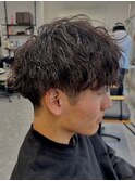 波巻きパーマメンズパーマメンズヘアツーブロックツイストパーマ