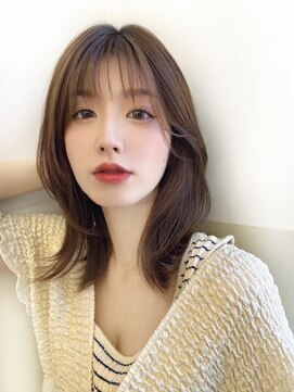 ボヌール オオサカ(Bonheur OSAKA) 【梅田/茶屋町】くびれのあるレイヤーカット