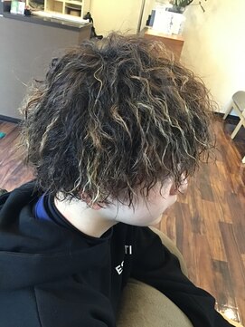 ルポゼヘアー ツイストパーマ