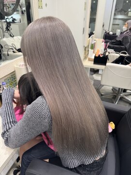 ラピス 池袋(Lapis) シルバーグレージュ