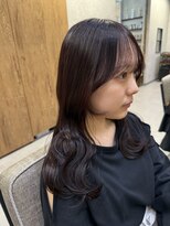 コンフィー(comfy)&nbsp;『サザワ』フェザーパーマチェリーブラウンミニウルフ