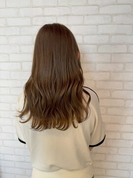 ビス ヘア アンド ビューティー 西新井店(Vis Hair＆Beauty) 大人可愛いブリーチなし透明感ミルクティーベージュカラー