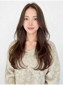 オリーブグレージュ 透明感カラー レイヤーカット 20代 髪質改善