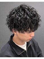 ノイセル(Noisyle)&nbsp;刈り上げセンターパート/波巻きツイストスパイラル/西長堀☆