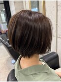 黒髪クラゲヘアーオリーブグレー小顔ココアベージュ