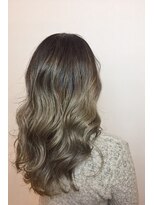 ドラマ(DORAMA)&nbsp;グラデーションシルバーアッシュ