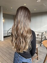 リバレッジ 広尾(Leverage)&nbsp;【広尾、恵比寿】担当：東田　外国人バレイヤージュヘア