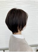 大人ショートボブ シルエットショートボブ