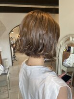 ヴィアンカ(Vianca)&nbsp;大人可愛いミディボブ