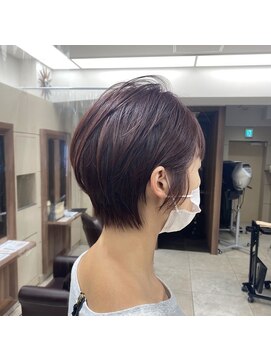 ユキオ オブ ヘアー(YUKIO of Hair) 20代30代40代ナチュラルベリーショートピンクアッシュ無造作