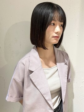 ラミエ バイ メルト 吉祥寺(lamie by melt) "久保田"地毛風ストレートぱつっと前髪切りっぱなしまとまるボブ