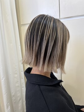 ナトゥラーレ(Naturale) バレイヤージュ