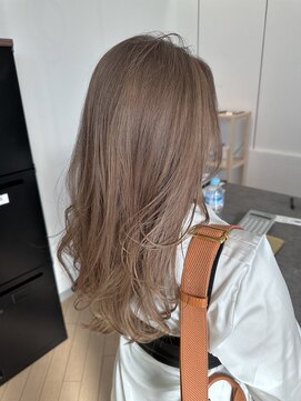 ユニ バイ マグ 長野店(Uni.by Mag) 透明感抜群♪ダブルカラーブリーチミルクティーベージュ