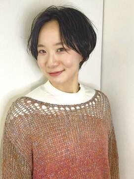 アクシス ナゴヤ(AXIS NAGOYA) EMIKA 大人カジュアルショート