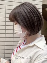 ラウレア(LAULEA)&nbsp;フォギーベージュ/ボブカット/小顔カット/小顔ヘア/バイカルテ