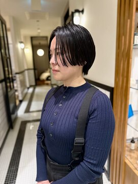 ビーハイブアヴェダ PARCO2店(BEHIVE AVEDA) 【ショートボブ/高橋駿】 センターパート/ショートカット