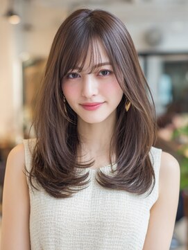 リリック(LyriQ) 透明感カラー/レイヤーカット/髪質改善