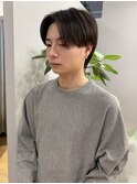襟足抑えめセンターパート