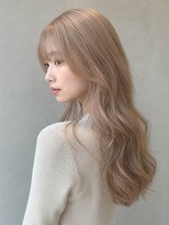 トリニティ(trinity) ブリーチ ダブルカラー ミルクティーベージュ 前髪カット