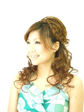 ブリエ(briller) 編みこみカチューシャ、ハーフアップ
