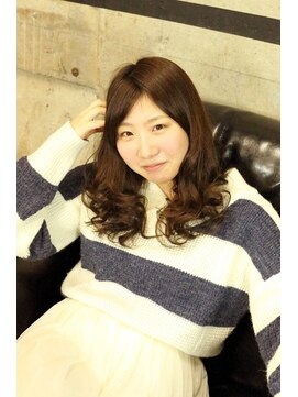 ヘアーラウンジ アンフィ 井土ヶ谷(Hair Lounge Anphi) 【Anphi】ラフにかわいいふんわりスタイル★