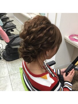 ビューティサロン東京堂 出勤ヘアー