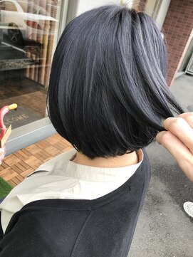 ラニス ヘア(Lanis hair) スモーキーブルージュ
