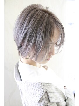 コルト(COLT) 透明感×アイスグレーラテ