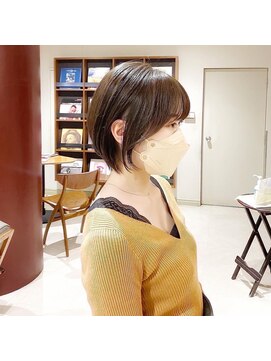 メグリ(MEGULI) 【ワタナベ】short bob