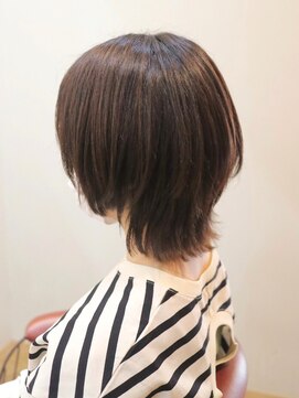 シャンティ 艶髪ウルフショート＆アッシュブラウン/髪質改善カラーエステ