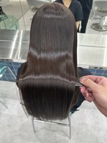 ロンドルーチェ 心斎橋(Lond luce)&nbsp;ダークアッシュ/ミディアムレイヤーカット［髪質改善/縮毛矯正］