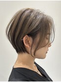 レイヤーカットハイライトショートヘアイルミナカラーオージュア