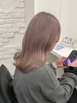 リアン バイ キートス(Lien by kiitos) グレージュ/ベージュ/ハイトーン/くびれヘア/春夏カラー/透明感