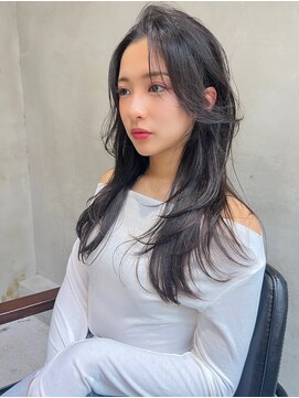 シエナ 渋谷(Siena) 渋谷   暗髪×韓国風顔周りレイヤー   Siena